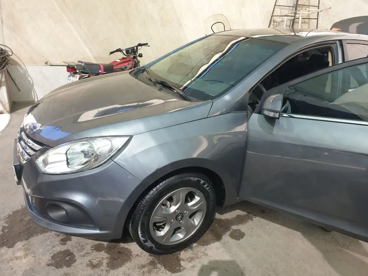 جک J4 اتوماتیک ساده - 1400