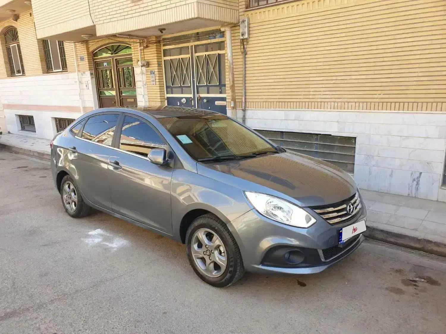 جک J4 اتوماتیک ساده - 1400