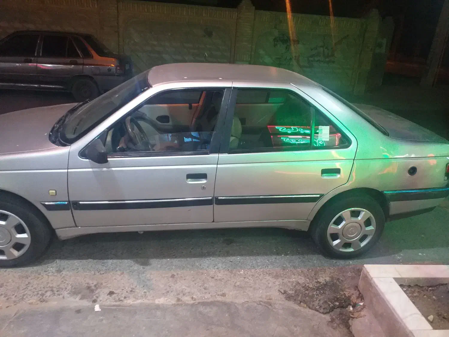 پژو 405 GLX - دوگانه سوز - 1388