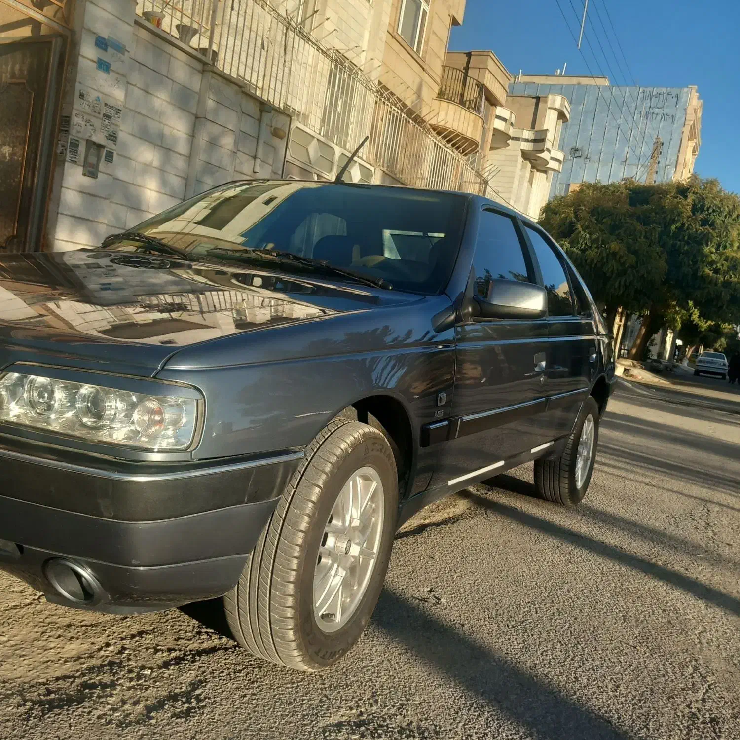 پژو 405 SLX بنزینی TU5 - 1400