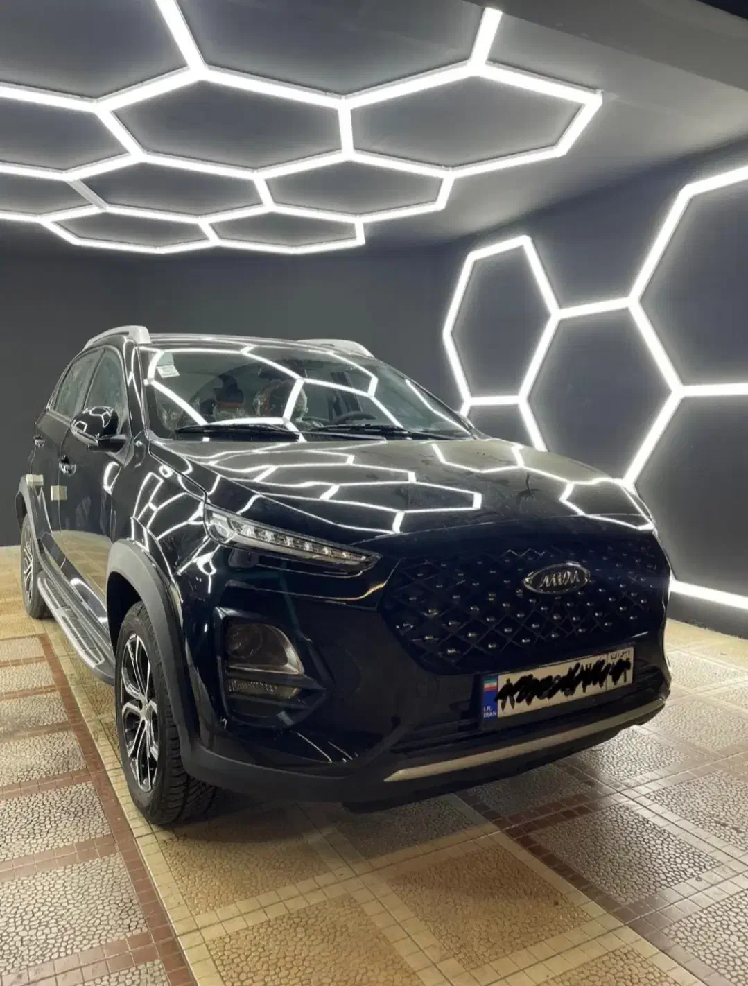 ام وی ام X22 پرو دنده‌ای - 1404
