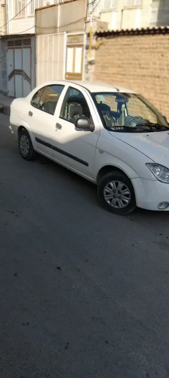 تیبا صندوق دار SX - 1395