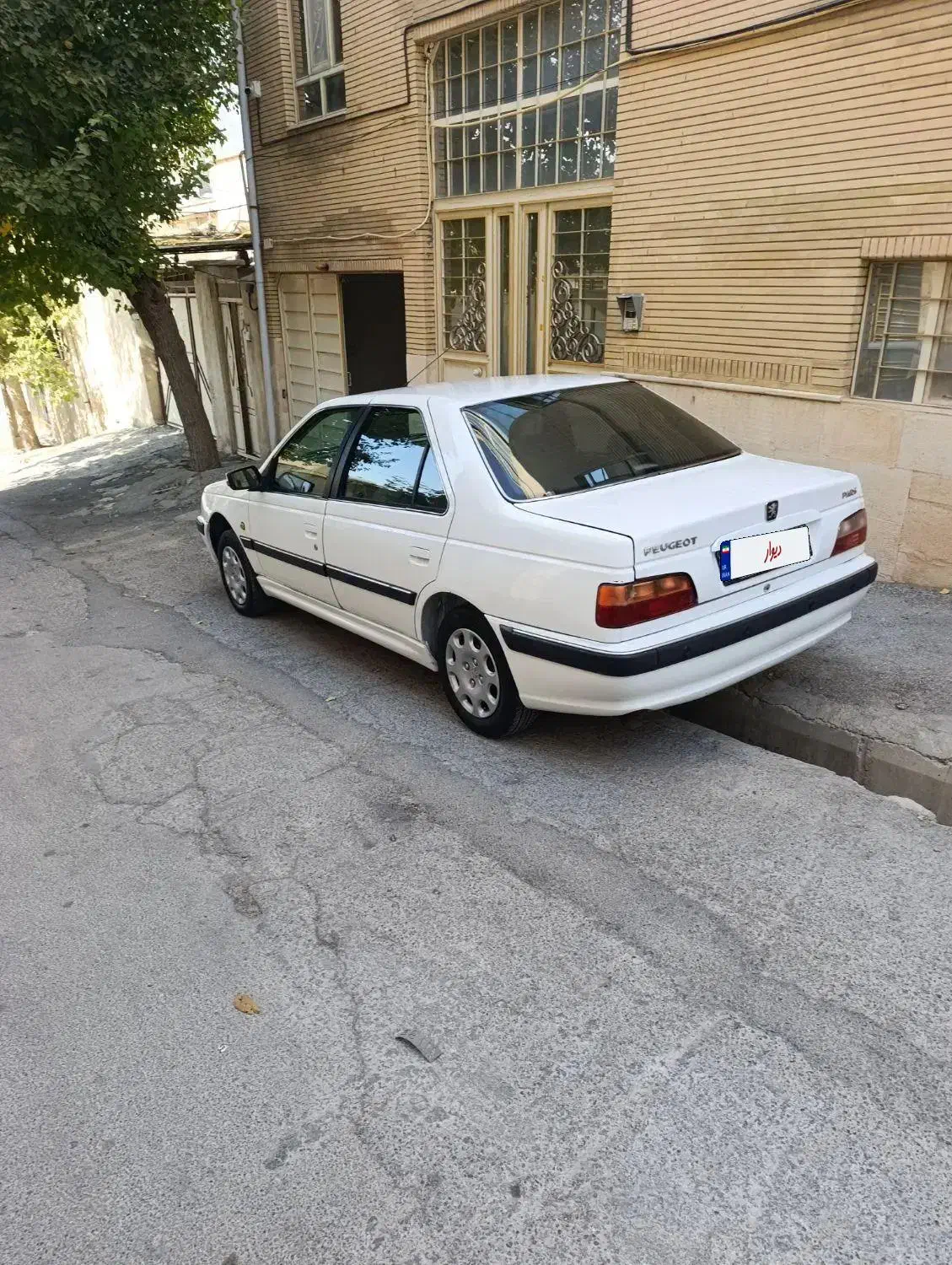 پژو پارس سال - 1390