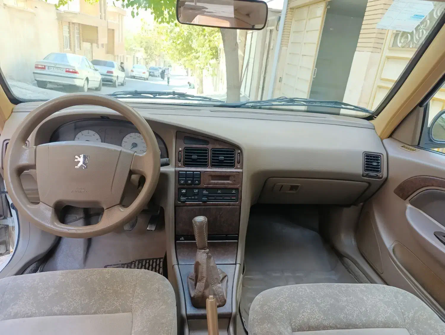پژو پارس سال - 1390