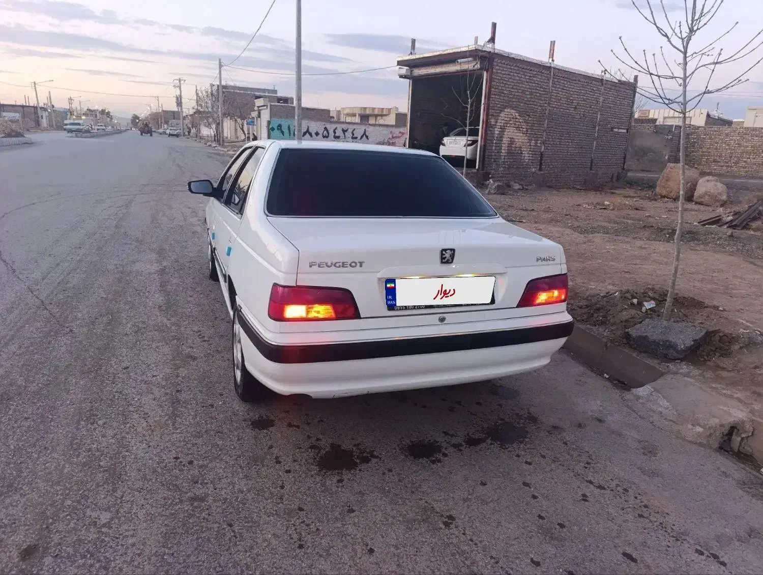 پژو پارس XU7P - 1401