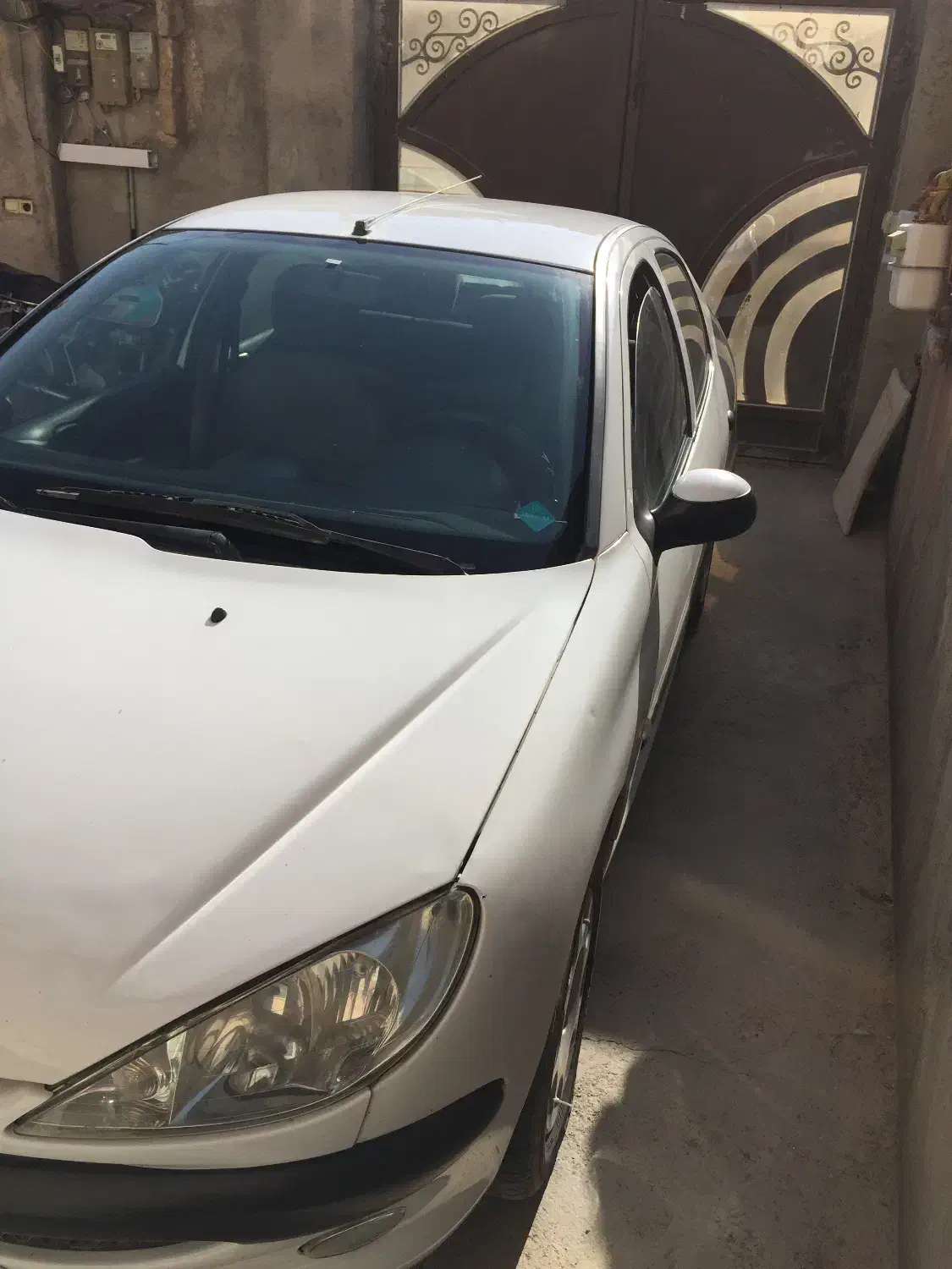 پژو ۲۰۶ صندوق دار v8 - 1397