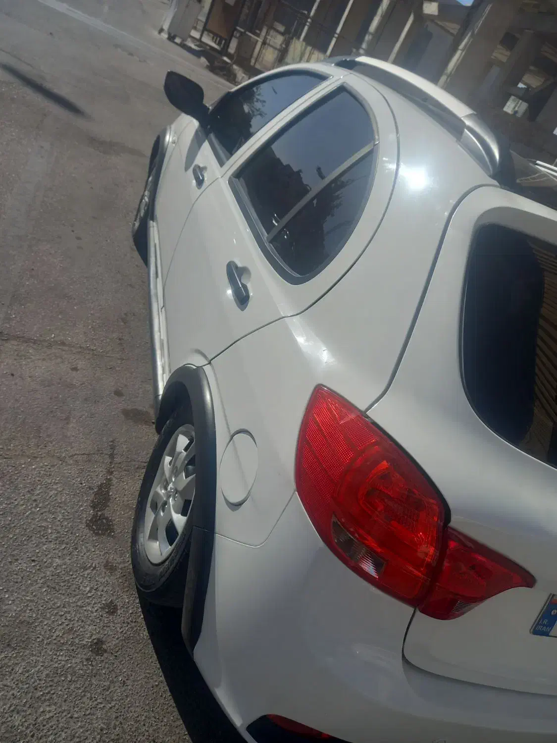 خودرو کوییک، R آگهی ann_20837498