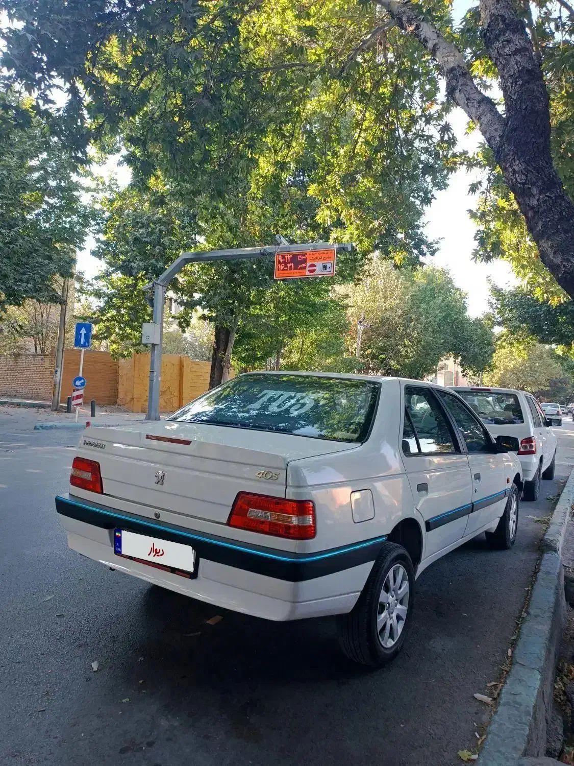 پژو 405 SLX بنزینی TU5 - 1393