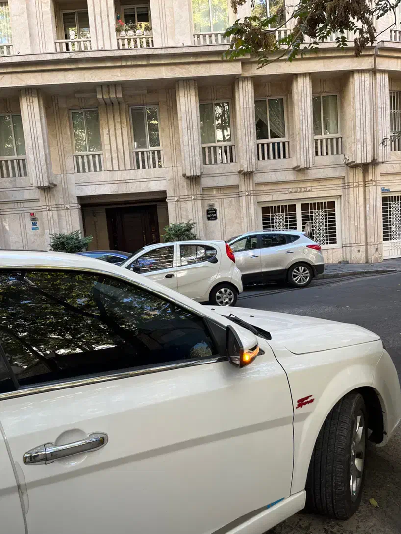دنا پلاس توربو 6 دنده - 1401