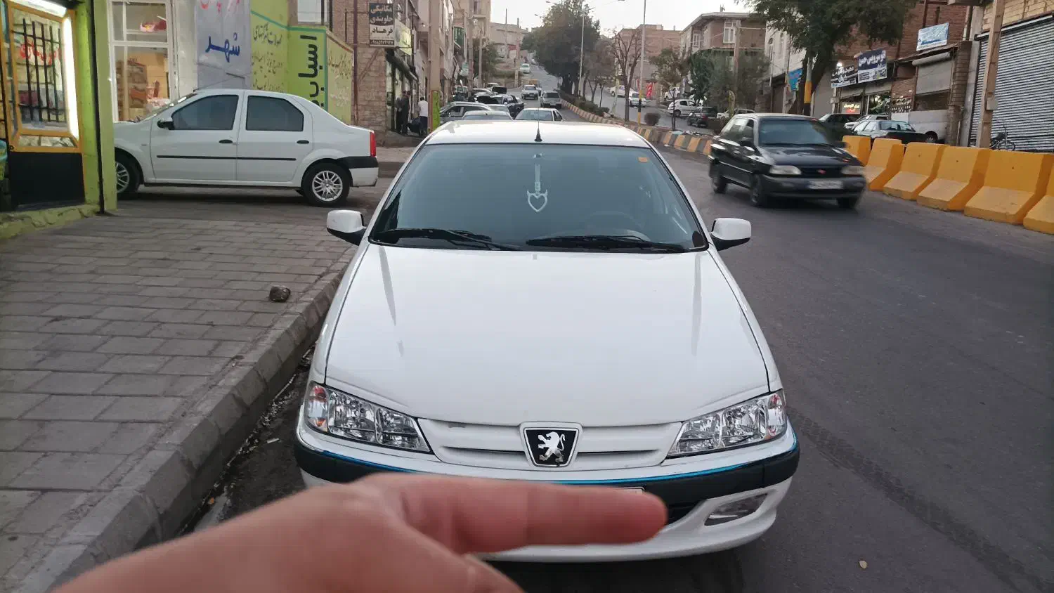پژو پارس XU7ساده - 1387
