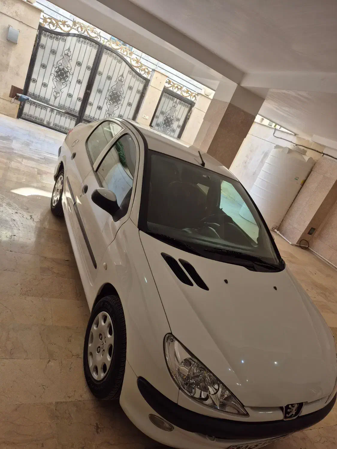 پژو ۲۰۶ صندوق دار v8 - 1395