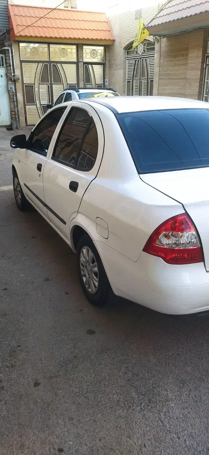 تیبا صندوق دار SX - 1395