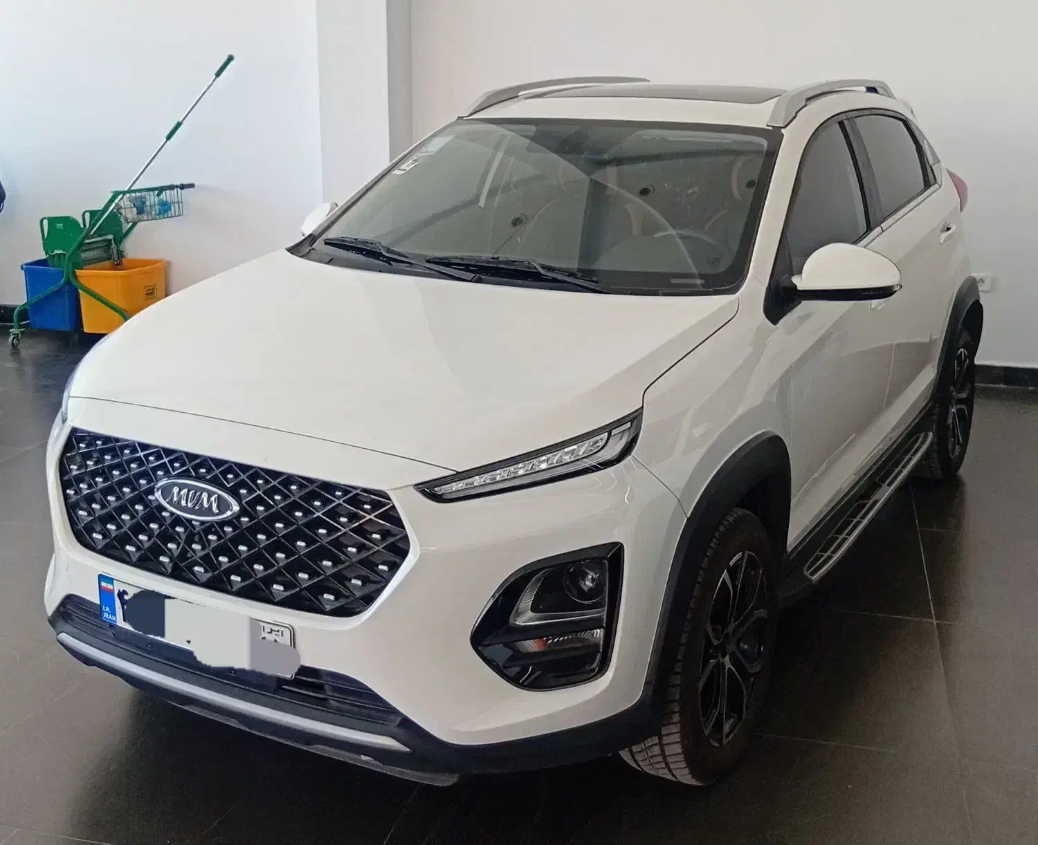 ام وی ام X22 پرو دنده‌ای - 1404