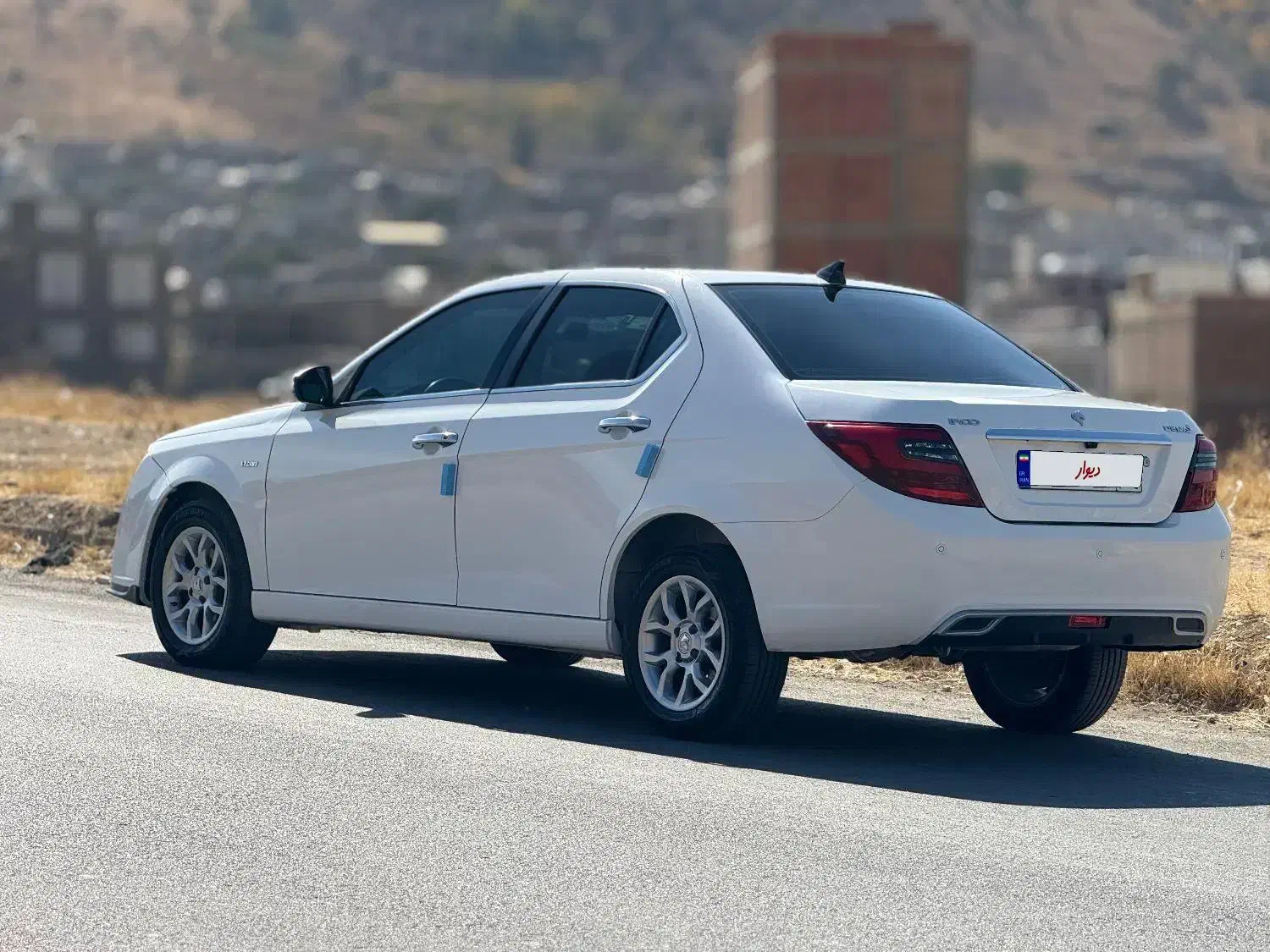 دنا پلاس ۵ دنده EF7 - 1397