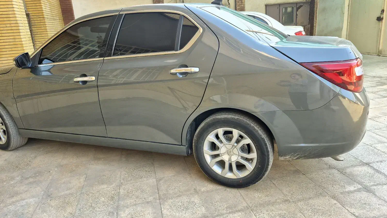 خودرو دنا، پلاس آگهی ann_20838418
