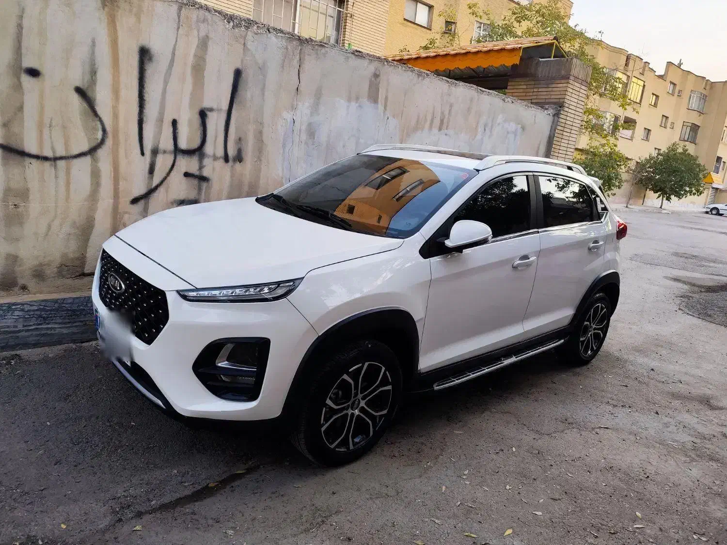 ام وی ام X22 پرو دنده‌ای - 1402