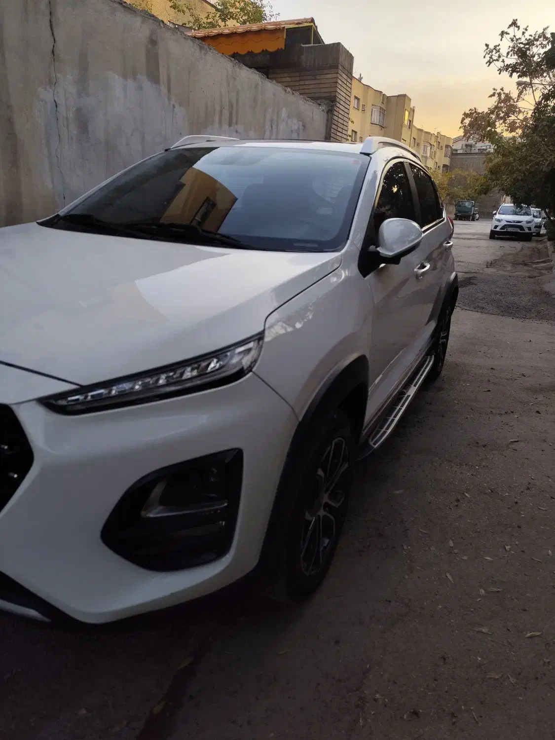 ام وی ام X22 پرو دنده‌ای - 1402