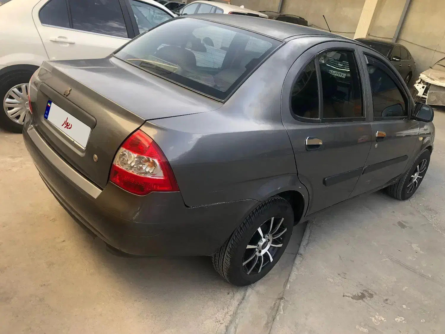 تیبا صندوق دار EX - 1394