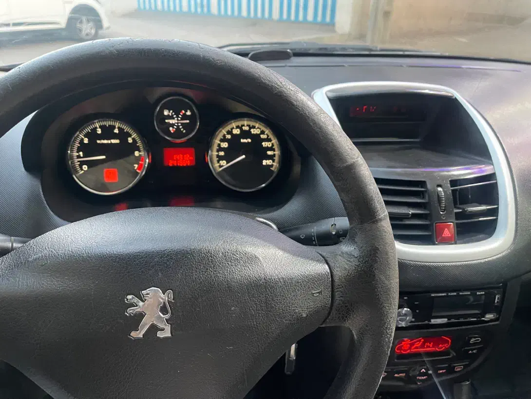 پژو 207 اتوماتیک - 1390