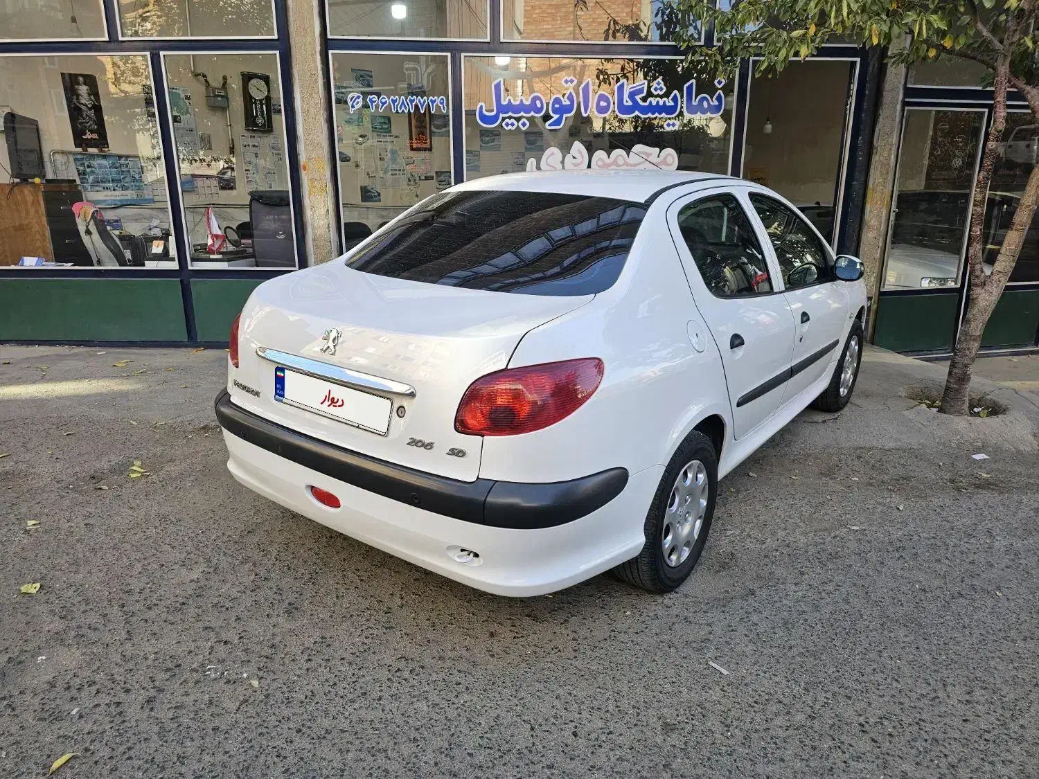 پژو ۲۰۶ صندوق دار v8 - 1397