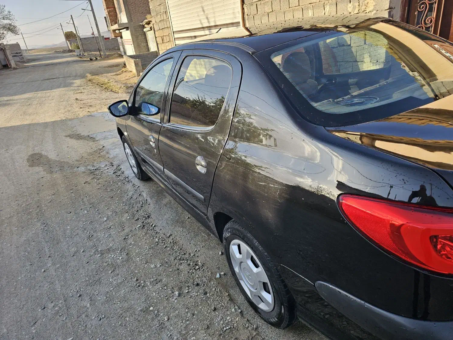 پژو ۲۰۶ صندوق دار v8 - 1390