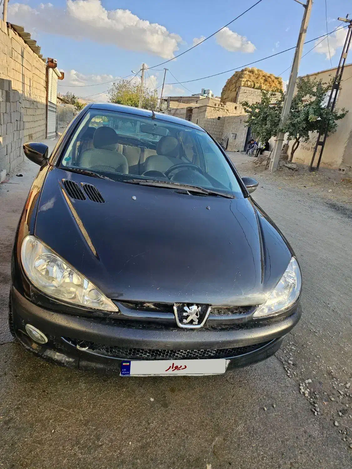 پژو ۲۰۶ صندوق دار v8 - 1390