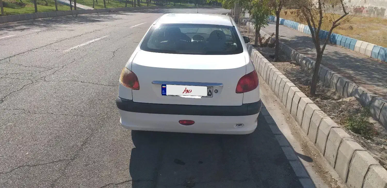 پژو ۲۰۶ صندوق دار v8 - 1390