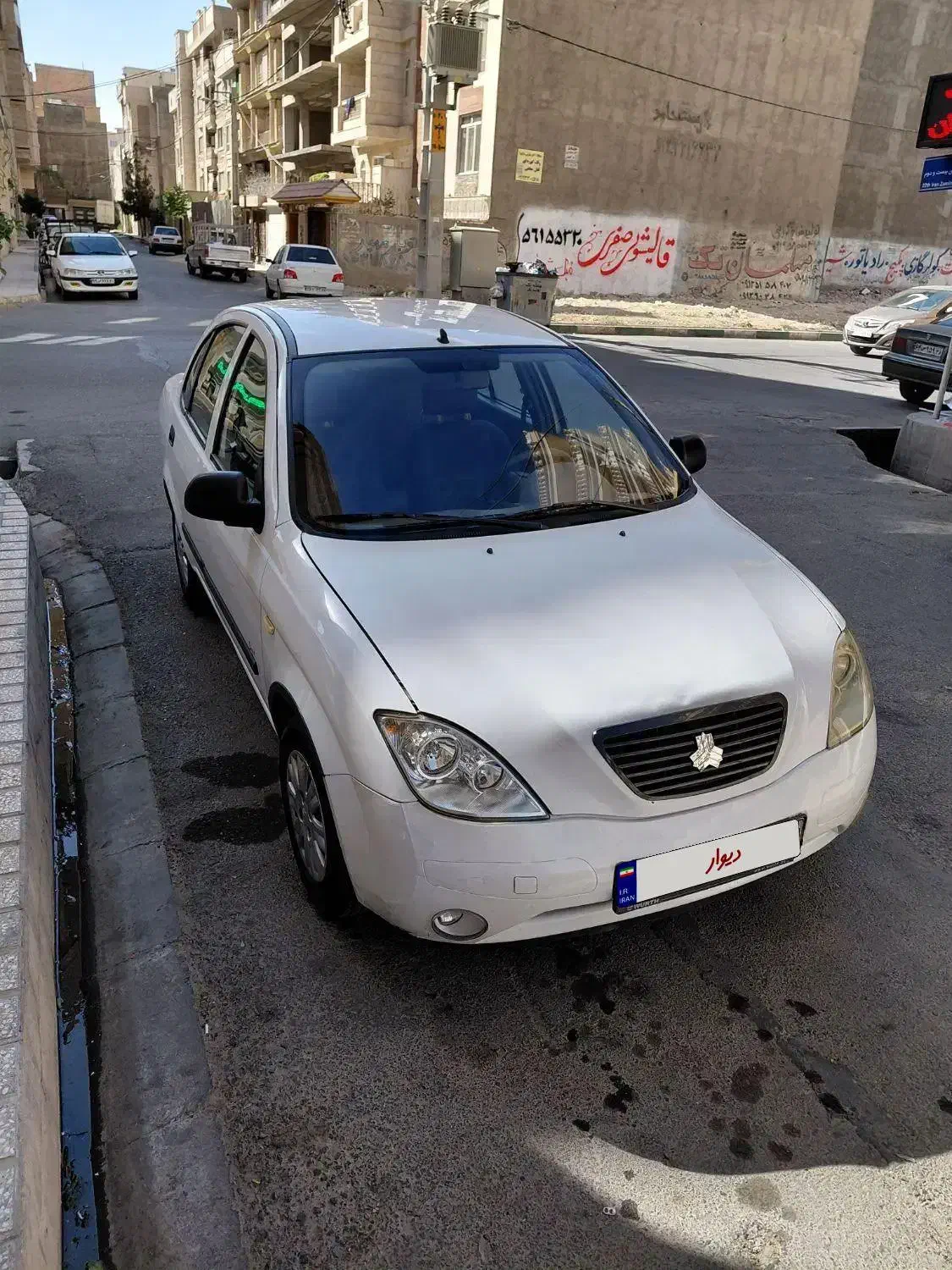 تیبا صندوق دار SX - 1394