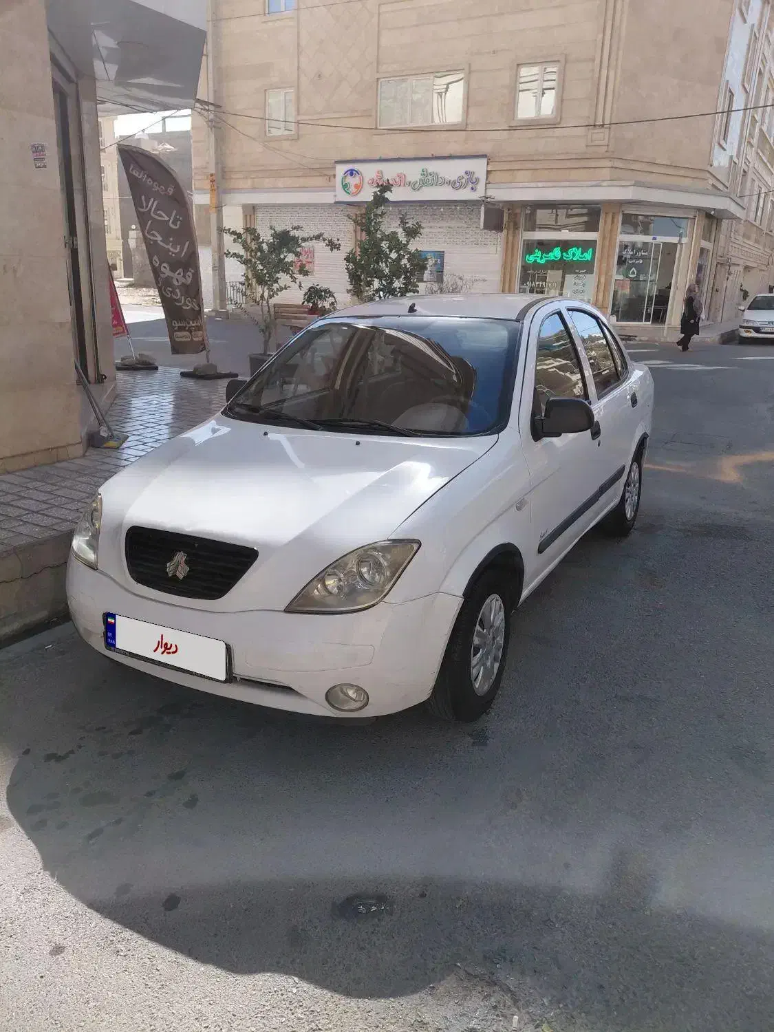 تیبا صندوق دار SX - 1394