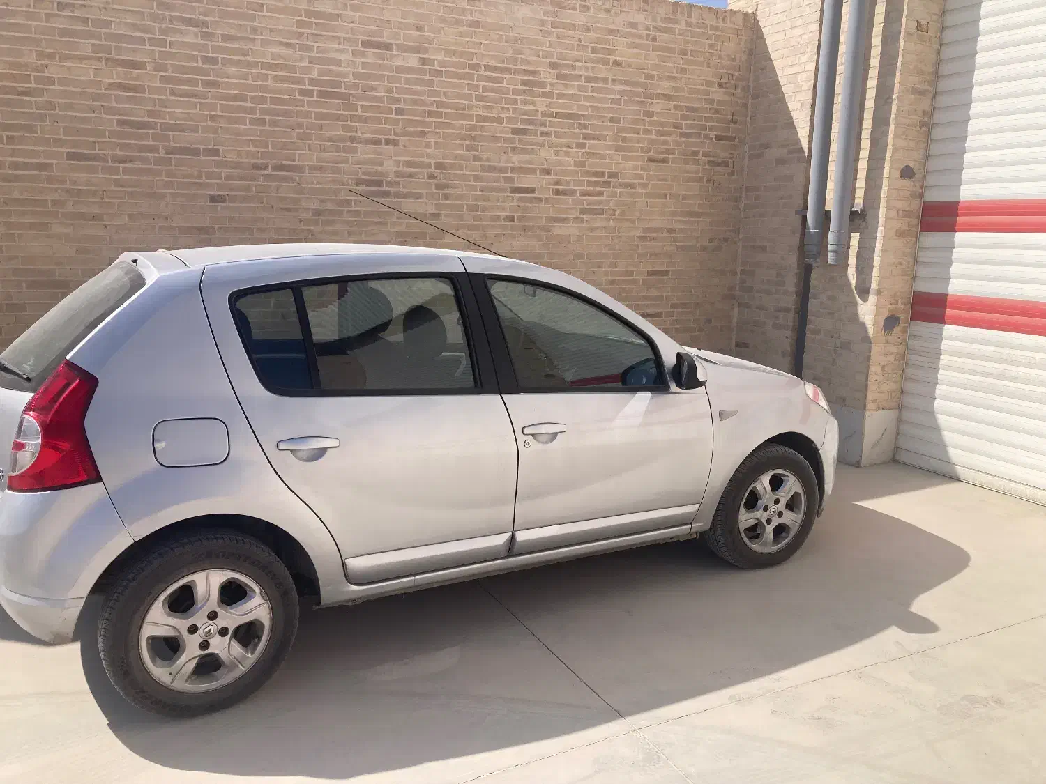 خودرو رنو، ساندرو آگهی ann_20839095