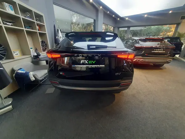 فونیکس FX پریمیوم FWD - 1404