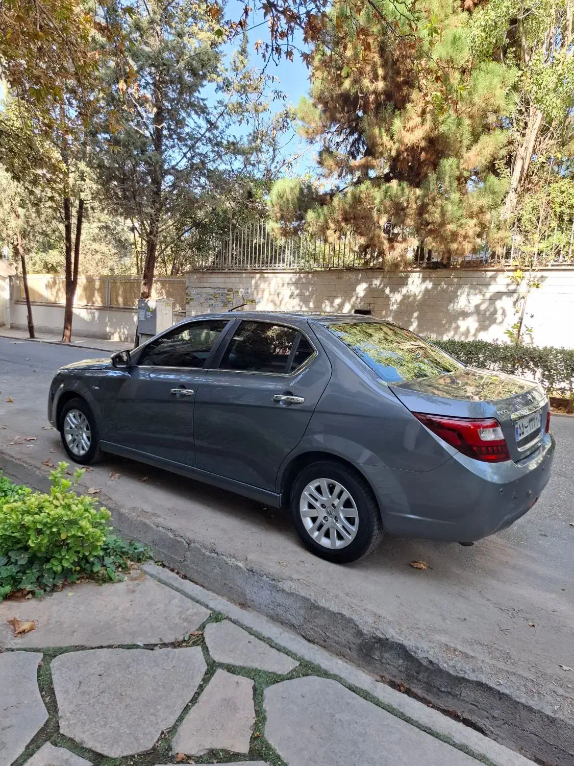 خودرو دنا، پلاس آگهی ann_20839129