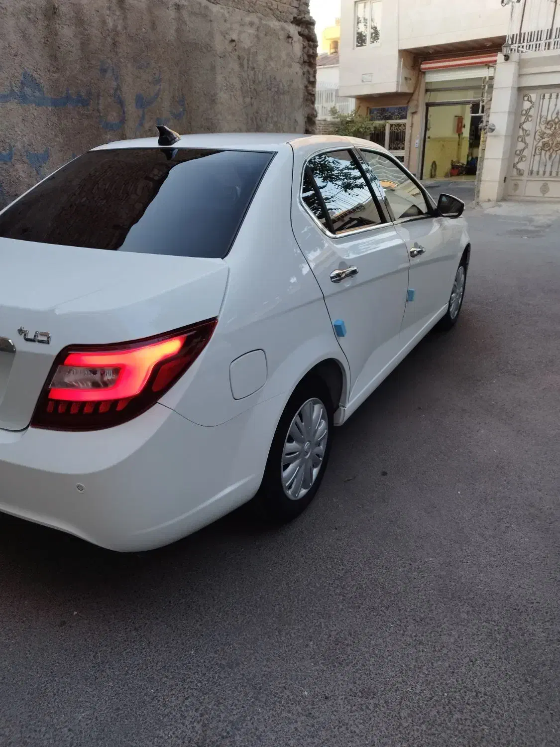 دنا پلاس ۵ دنده EF7 - 1402