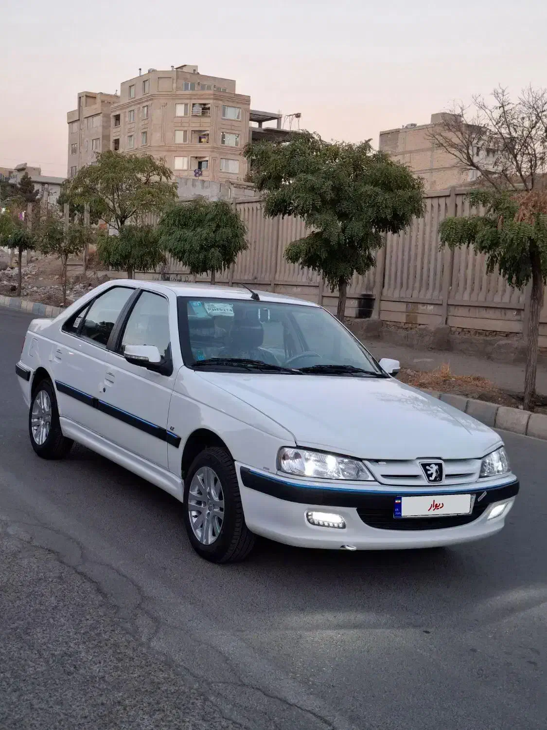 پژو پارس LX - 1401