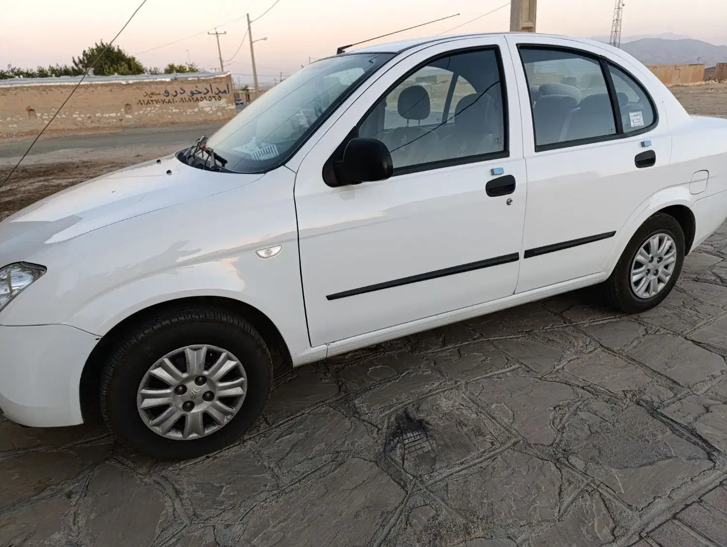 تیبا صندوق دار SX - 1400