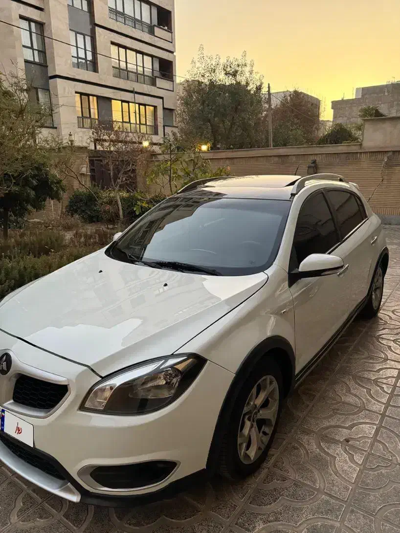 برلیانس C3 کراس اتوماتیک 1500 - 1396
