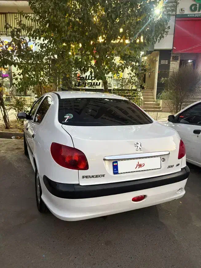 خودرو پژو، ۲۰۶ صندوق دار آگهی ann_20839918