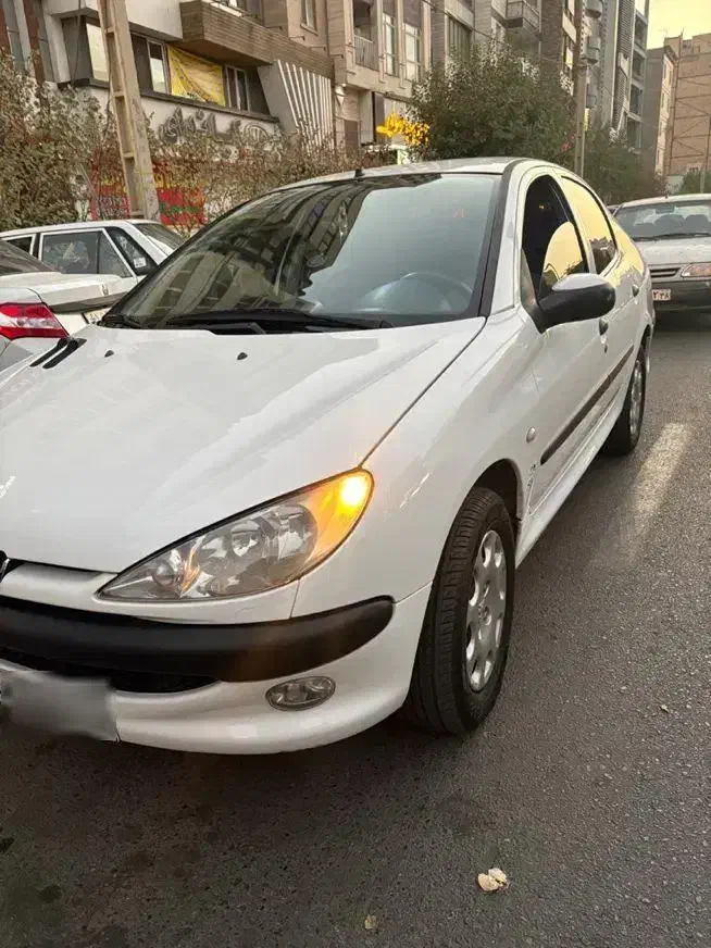 پژو ۲۰۶ صندوق دار v8 - 1398