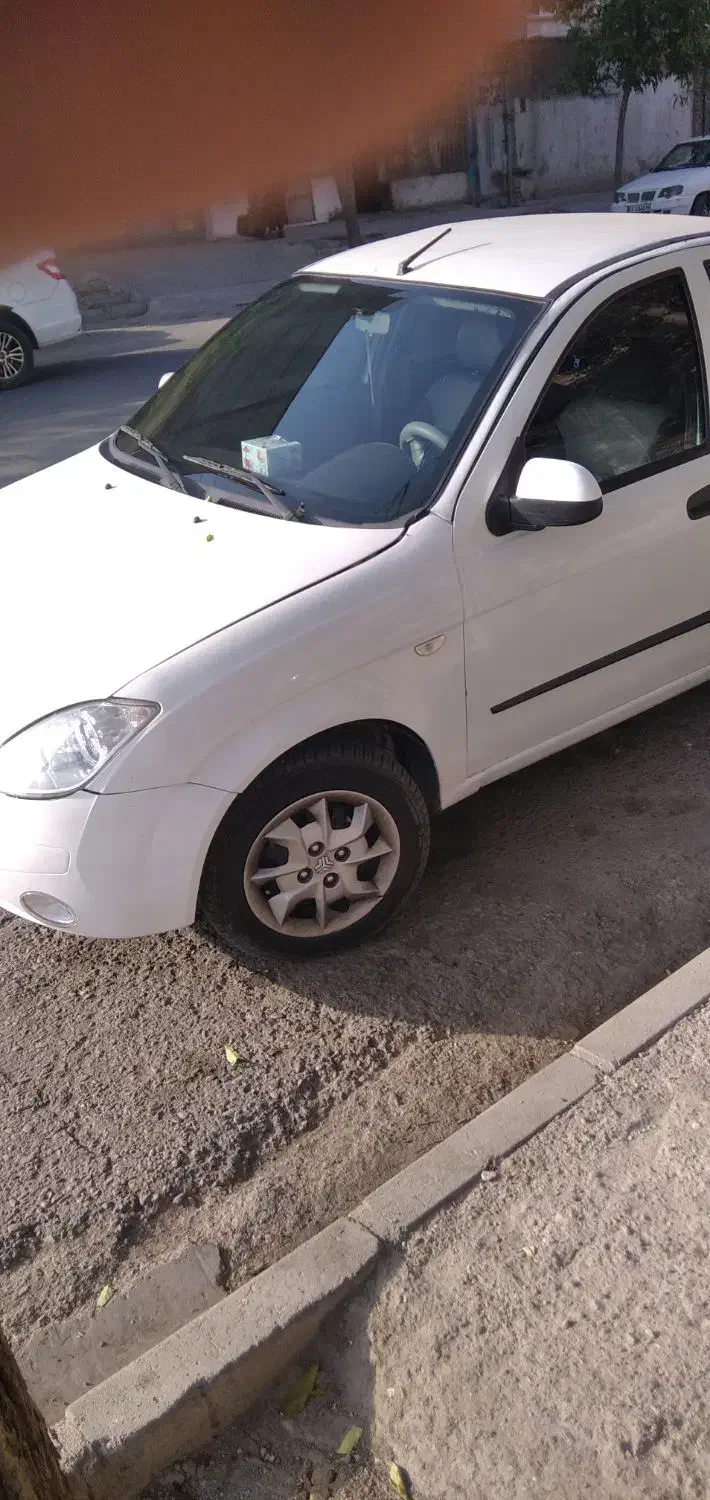تیبا صندوق دار SX - 1399