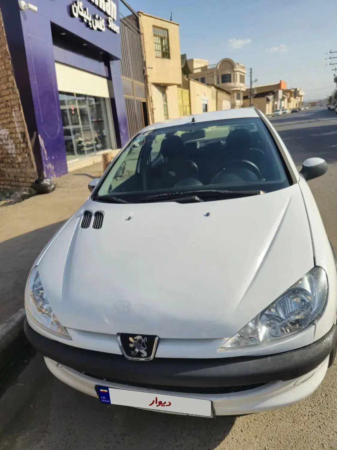 پژو ۲۰۶ صندوق دار v8 - 1393