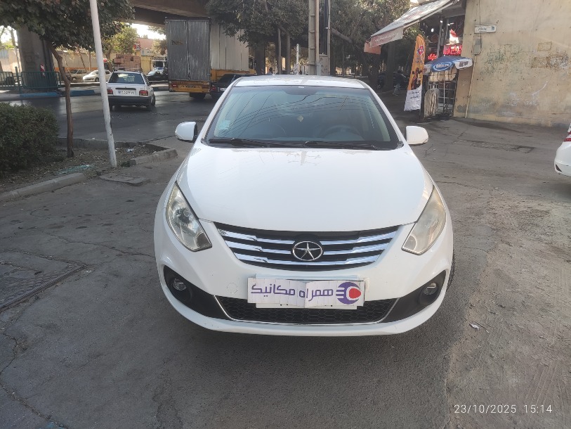 جک J4 اتوماتیک آپشنال - 1402