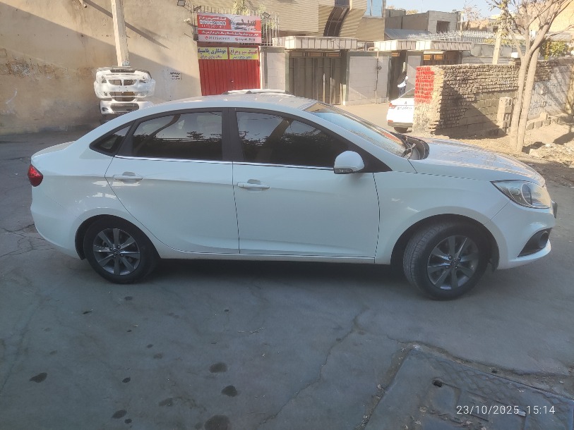 جک J4 اتوماتیک آپشنال - 1402
