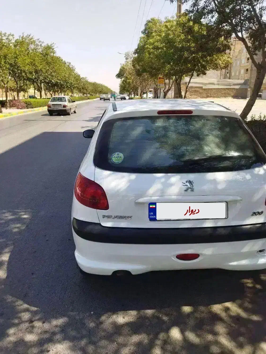 پژو 206 تیپ 3 - 1391