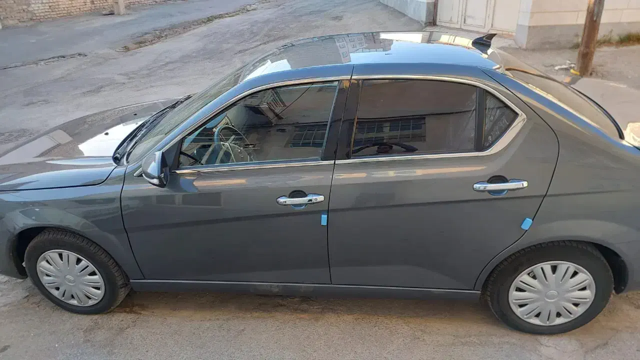 دنا پلاس ۵ دنده EF7 - 1402