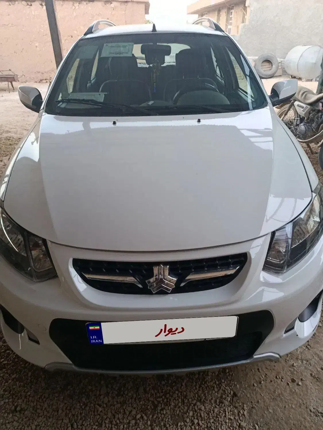 خودرو کوییک، معمولی آگهی ann_20840577