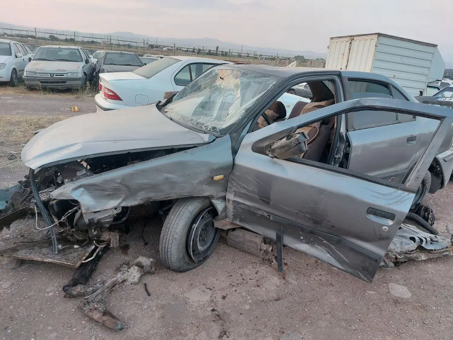 سمند LX XU7 - 1384