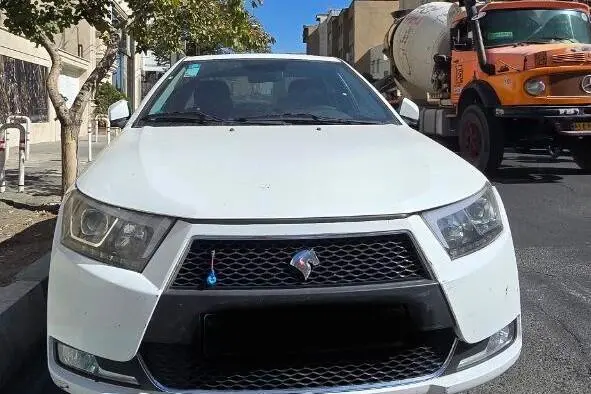 دنا پلاس توربو 6 دنده - 1402