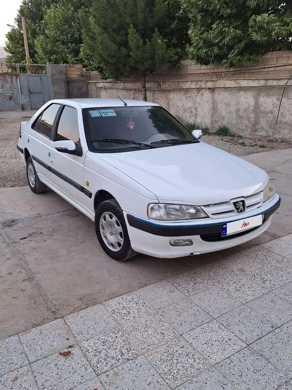 پژو پارس سال - 1393