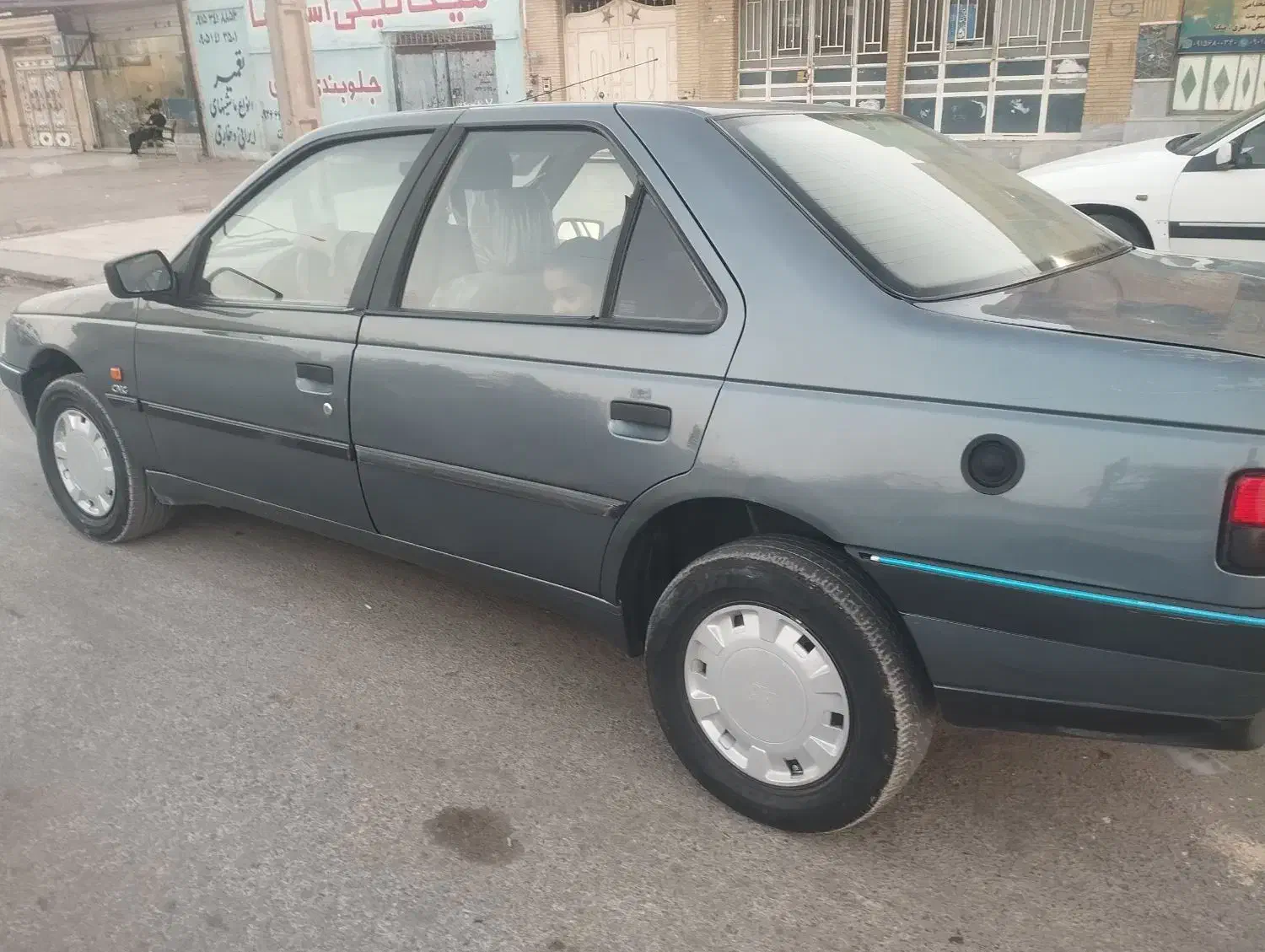 پژو 405 GLX - دوگانه سوز - 1397