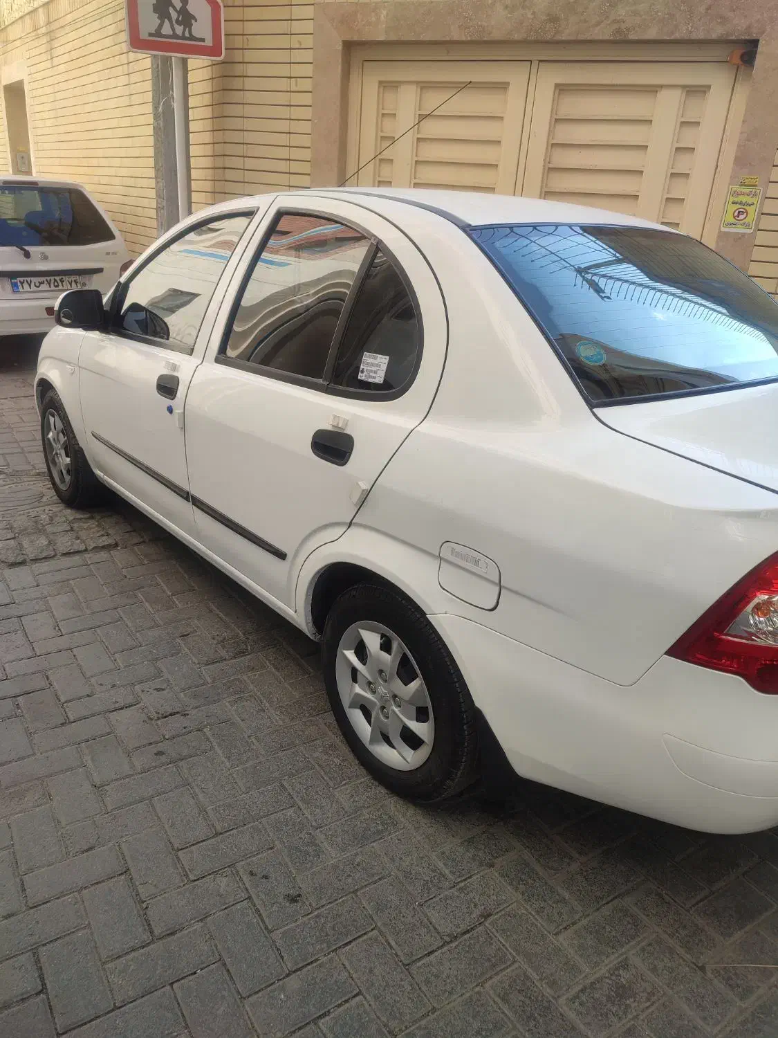 تیبا صندوق دار EX - 1395
